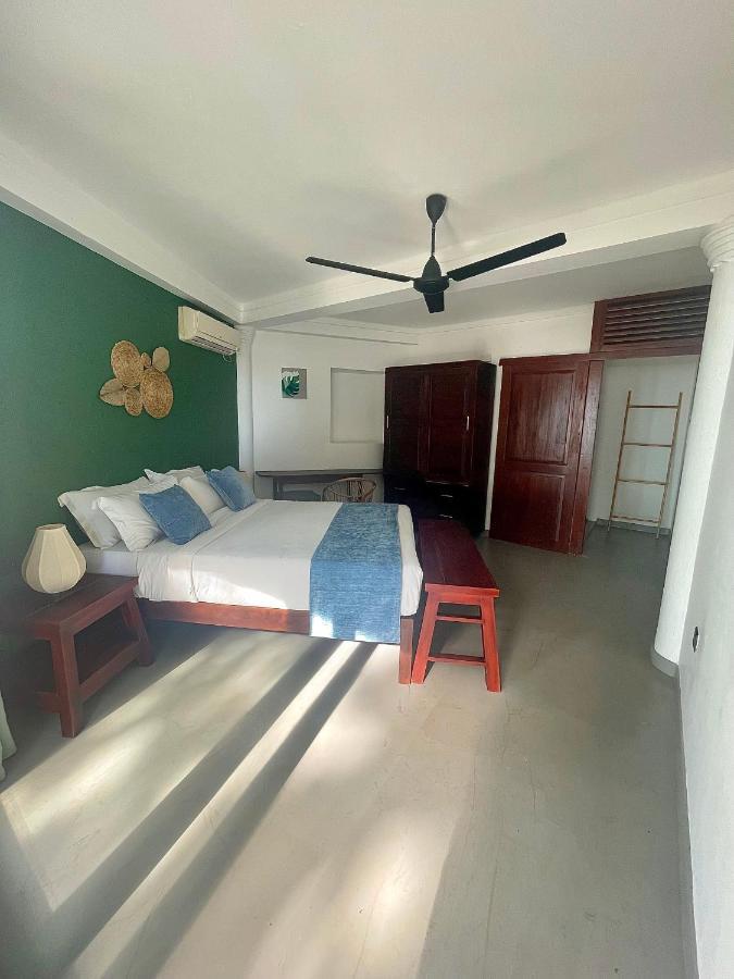 Casa Smeralda ดิคเวลลา ภายนอก รูปภาพ