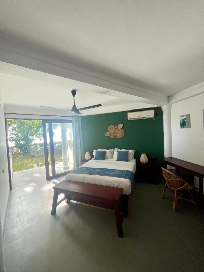 Casa Smeralda ดิคเวลลา ภายนอก รูปภาพ