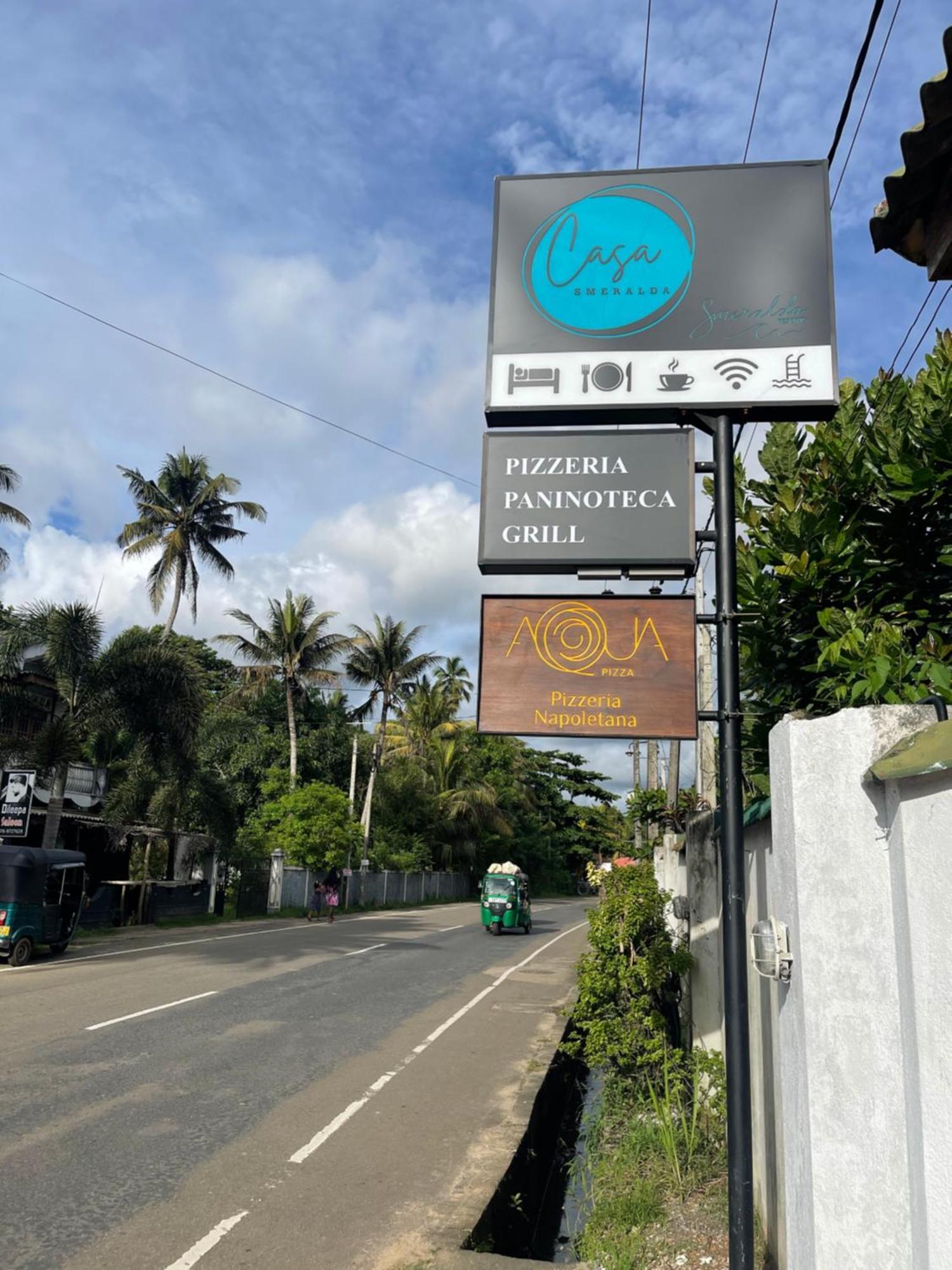 Casa Smeralda ดิคเวลลา ภายนอก รูปภาพ