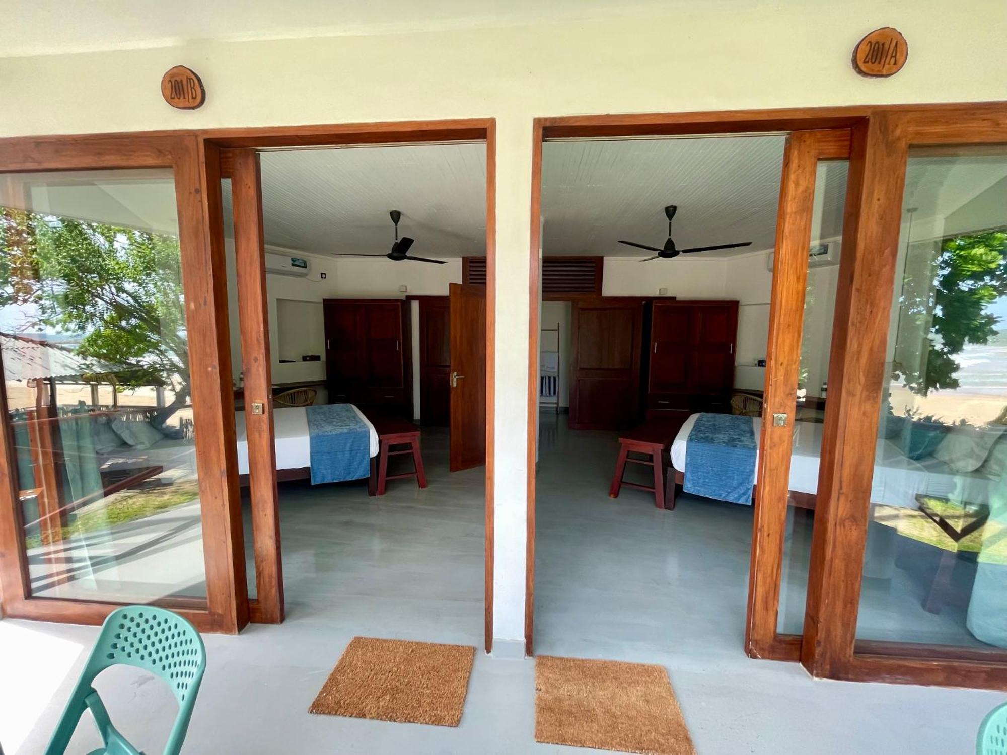 Casa Smeralda ดิคเวลลา ภายนอก รูปภาพ