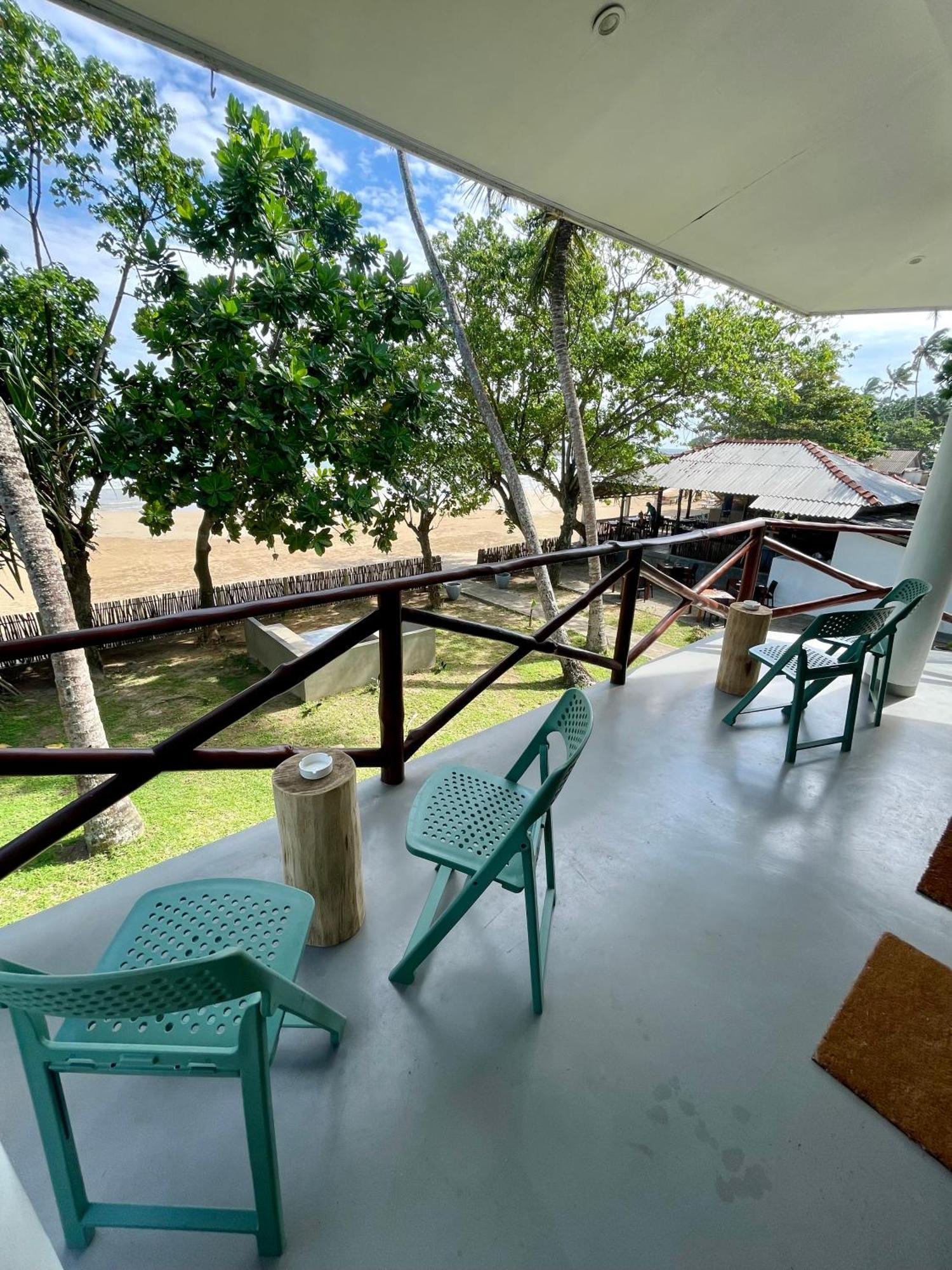 Casa Smeralda ดิคเวลลา ภายนอก รูปภาพ